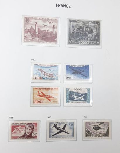 A DAVO album with stamps of France from 1951...