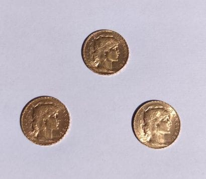 LOT of three coins of 20 gold francs to the...