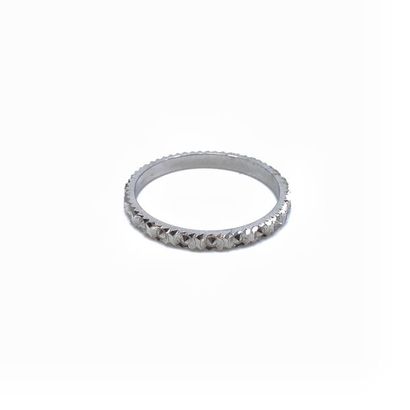 ALLIANCE neuve en or gris 750°
Poids : 1,65...