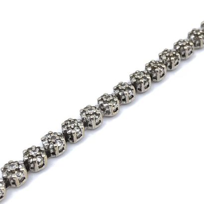 BRACELET rivière de diamants en or gris 750°...