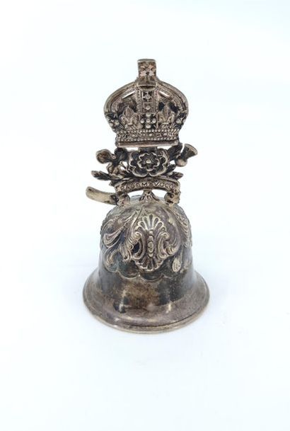 CLOCHE de service en argent 800 a l'effigie...