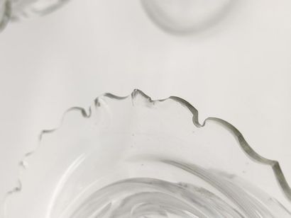 BACCARAT
Paire de drageoirs en cristal couvert...