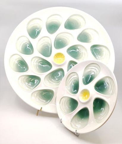 SALIN 
Partie de service à huitre en faïnce...