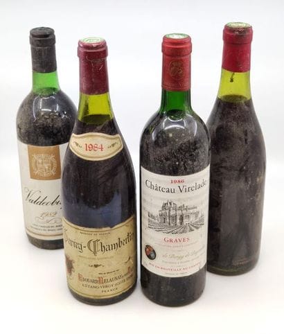 LOT de quatre bouteilles de vin rouge comprenant
une...