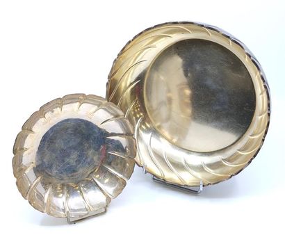 CORBEILLE à pain en argent anciennement vermeillée
Vide-poche...
