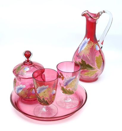 NECESSAIRE de nuit en verre soufflé à motifs...