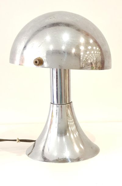 LAMPE de bureau en métal chromé de forme...
