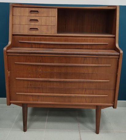 TRAVAIL SCANDINAVE
Bureau secrétaire en bois...