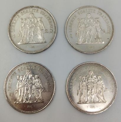 Deux pièces en argent Hercule de 50 francs...