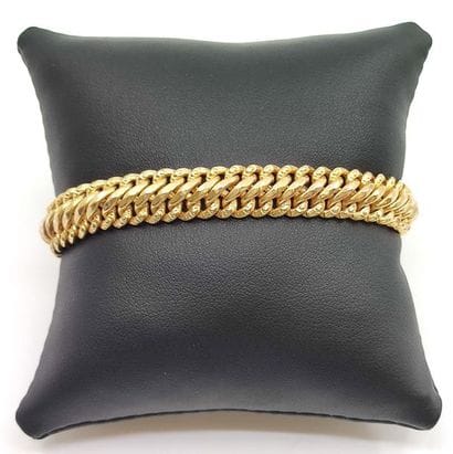 BRACELET in yellow gold 750° Curb chain 
Weight:...