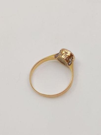 BAGUE en or jaune 750° ornée d'une citrine...