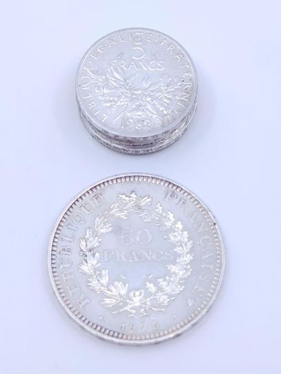 PIECE de 50 francs Hercule argent 1975
Poids...