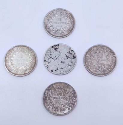 QUATRE pièces de dix francs Hercule en argent
PIECE...