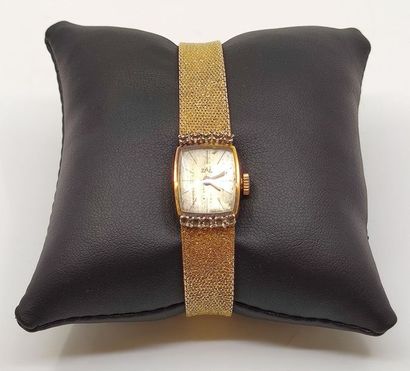 Montre bracelet en or jaune 750°
Poids brut...