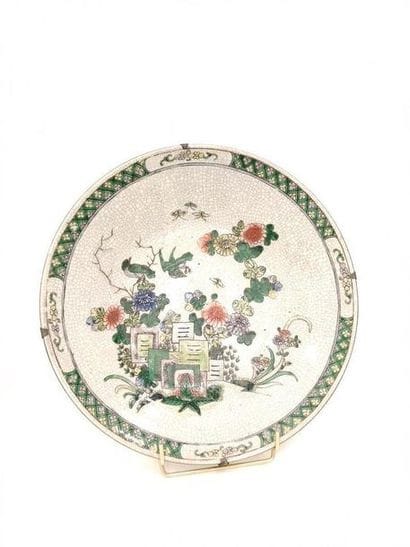 CHINA 19th CENTURY
Set of two porcelain dishes...