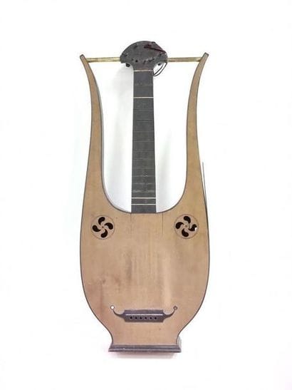 LYRE GUITARE fond palissandre, table épicéa,...