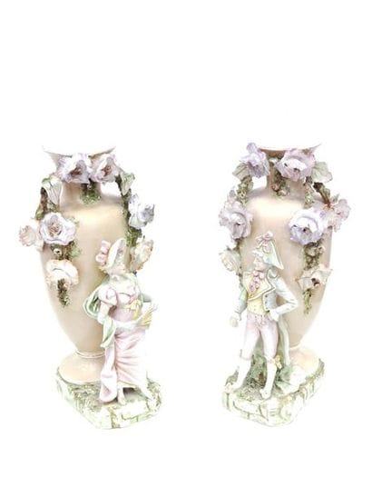 WORK French Xth CENTURY 
Pair of earthenware...