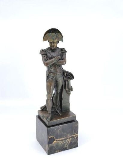 MOLISE
Bronze with brown patina representing...