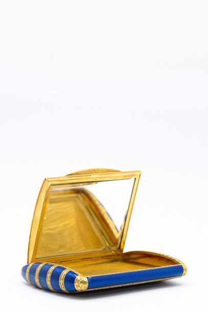 RAVISANT POWDER POWDER in 750° yellow gold...