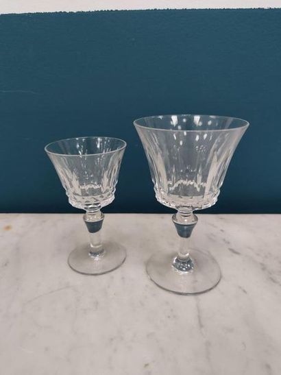 BACCARAT 
Glass serving set, model PICCADILLY...