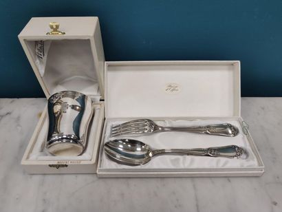 HENIN Silver baptismal cup, minerva punch
A...