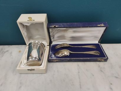 HENIN Timbale in silver in its box, minerva...