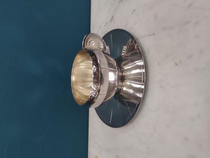G MONTIBERT
Silver plated metal breakfast...