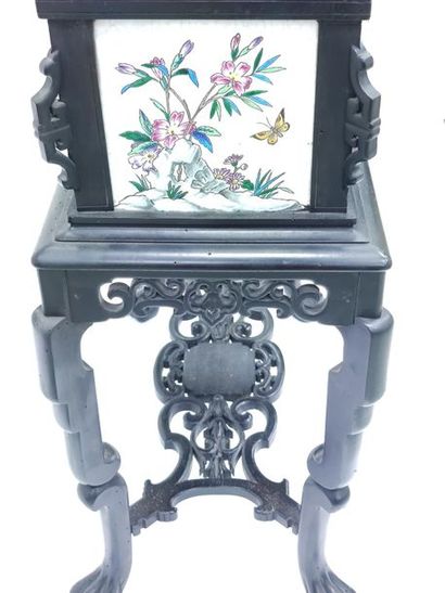 LONGWY period of Huart Frères
Planter in...