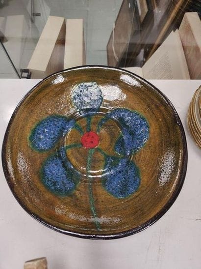 LANUSE François Le castellet
Grand plat en...