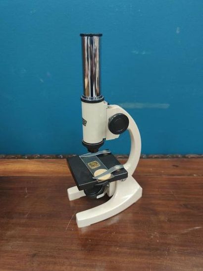 OPTICO PARIS (made in France) 
Microscope...