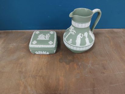 WEDGWOOD 
Small pitcher with antique decor...