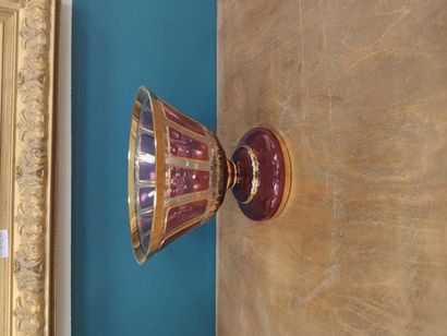 BOHEME
Fruit bowl on red and gold background
Dim:...