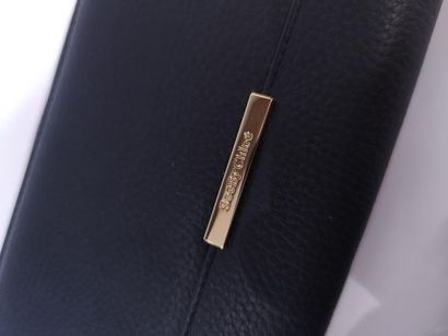 SEE BY CHLOE 
PORTFOLIO navy blue, gold zipper...