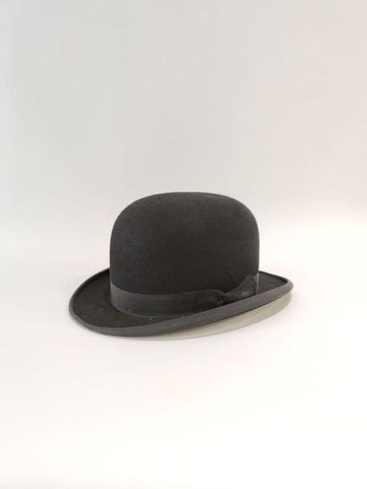 BERRY
Black felt bowler hat
size 54/56
Saint...