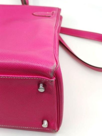 HERMES Paris 
32 cm Kelly bag in Tyrian pink...