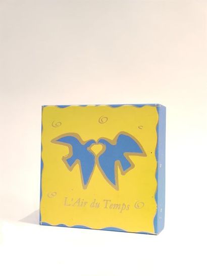 NINA RICCI L'AIR DU TEMPS
Box containing...