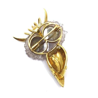 TRAVAIL Français
Broche en or jaune 750°...