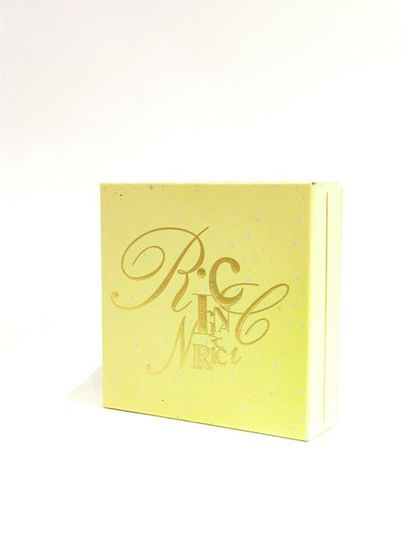 NINA RICCI L'AIR DU TEMPS
Coffret contenant...