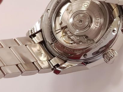 HAMILTON AUTOMATIC
Steel wristwatch, round...