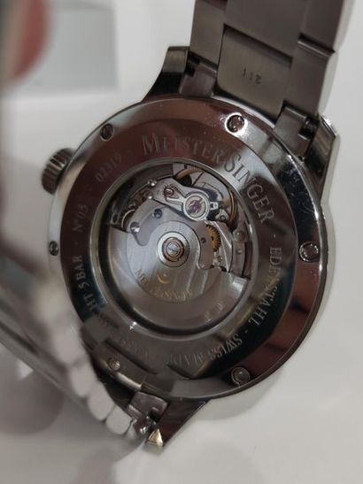 MEISTERSINGER N°03 AUTOMATIK
Steel bracelet...