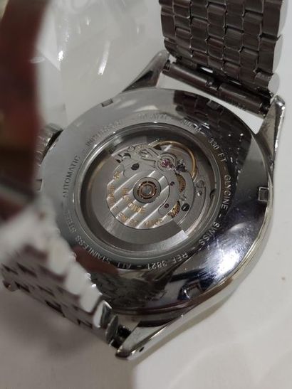 GLYCINE
Stainless steel wristwatch, 43 mm...