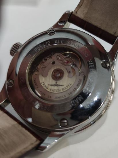 ZENO WATCH BASEL
Wristwatch, 43mm round stainless...