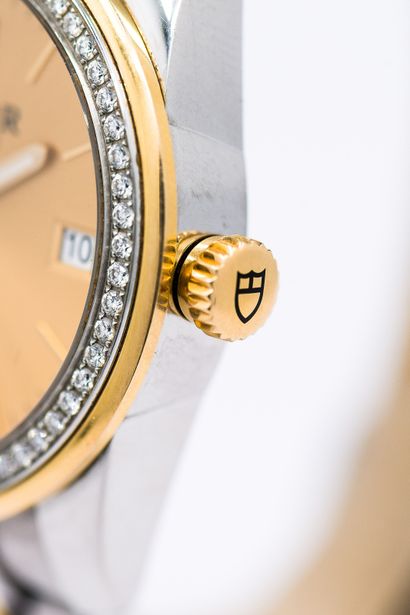 TUDOR GENEVE modèle Glamour

Montre bracelet...