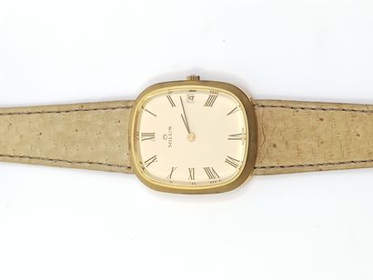 MILUS

Montre bracelet, boîtier rectangulaire...