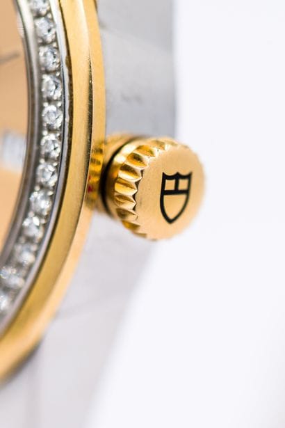 TUDOR GENEVE modèle Glamour

Montre bracelet...