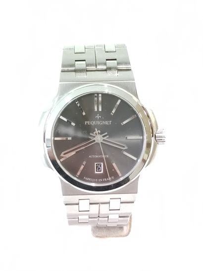 PEQUIGNET

Montre bracelet en acier, boitier...