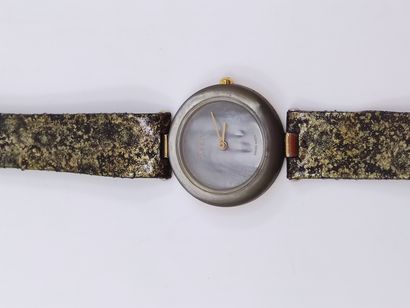 TISSOT 

Montre bracelet, boîtier rond 

Mouvement...