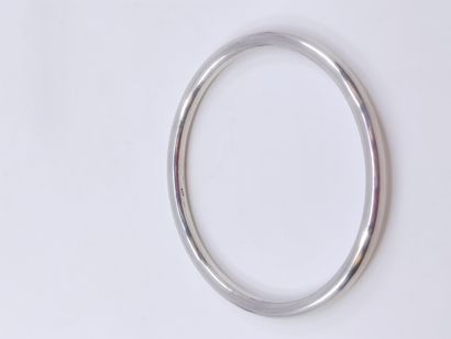 BRACELET jonc en argent 925

Poids : 15,68...