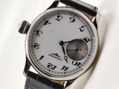 LONGINES

Montre bracelet, boîtier rond en...