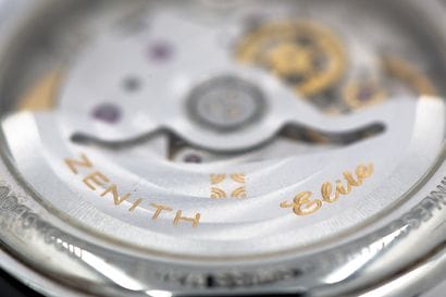 ZENITH ELITE 

Montre en acier chronographe...